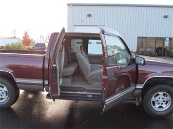 1998 Chevrolet K1500 Cheyenne (SOLD)   - Photo 4 - North Chesterfield, VA 23237