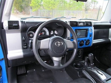 2008 Toyota FJ Cruiser (SOLD)   - Photo 16 - North Chesterfield, VA 23237