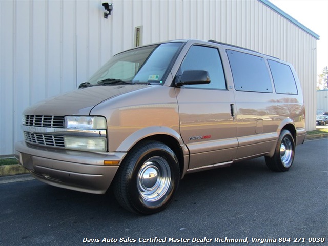 2002 Chevrolet Astro LS AWD Van