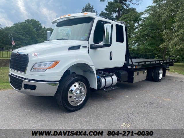 2024 International MV Cummins Diesel Flatbed Rollback Tow Truck - Photo 1 - North Chesterfield, VA 23237