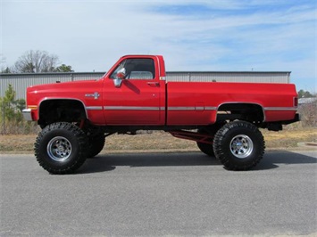 1984 CHEVROLET Scottsdale CK30 (SOLD)   - Photo 8 - North Chesterfield, VA 23237