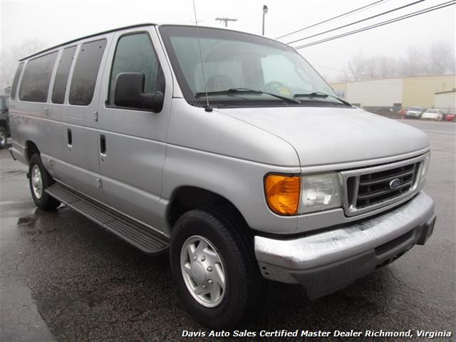 06 Ford E Series Van E 350 Super Duty Xlt Club Wagon Extended Length