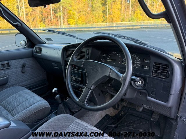 1991 Toyota Hilux 4WD Diesel – Right-Hand Drive   - Photo 32 - North Chesterfield, VA 23237