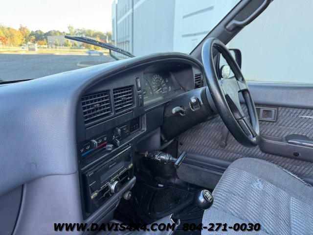 1991 Toyota Hilux 4WD Diesel – Right-Hand Drive   - Photo 17 - North Chesterfield, VA 23237