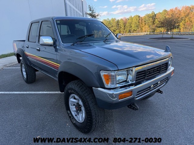 1991 Toyota Hilux 4WD Diesel – Right-Hand Drive   - Photo 4 - North Chesterfield, VA 23237