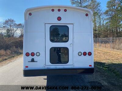 2006 Ford E-350 Superduty Econoline Passenger Carrying Handicap  Equipped Bus - Photo 5 - North Chesterfield, VA 23237