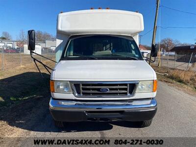 2006 Ford E-350 Superduty Econoline Passenger Carrying Handicap  Equipped Bus - Photo 2 - North Chesterfield, VA 23237