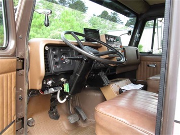 1989 INTERNATIONAL NAVISTAR (SOLD)   - Photo 13 - North Chesterfield, VA 23237