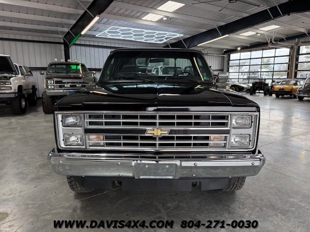 1987 Chevrolet K-10 V10 - Photo 3 - North Chesterfield, VA 23237