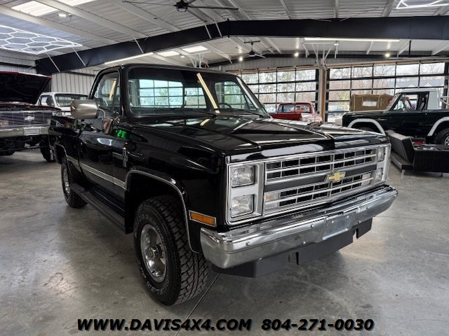 1987 Chevrolet K-10 V10 - Photo 4 - North Chesterfield, VA 23237