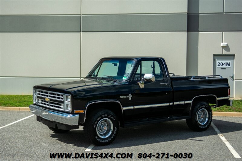 1987 Chevrolet K-10 Squarebody Custom Deluxe 4x4  