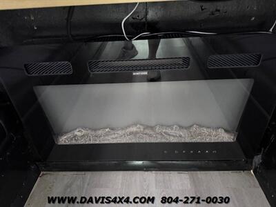 2005 Ford E-350 Shuttle/Party Event Van Bus   - Photo 30 - North Chesterfield, VA 23237