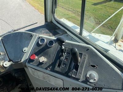 2004 Kalmar Ottawa YT30  Moving Truck - Photo 9 - North Chesterfield, VA 23237