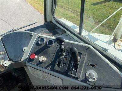 2004 Ottwa Yard Jockey Shuttle/Shifter/Yard Jockey Tractor Trailer Body  Moving Truck - Photo 9 - North Chesterfield, VA 23237