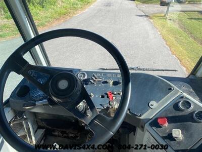 2004 Kalmar Ottawa YT30  Moving Truck - Photo 8 - North Chesterfield, VA 23237