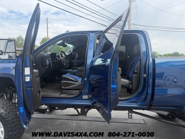 2016 GMC Sierra 2500 Denali Lifted 4x4 - Photo 9 - North Chesterfield, VA 23237
