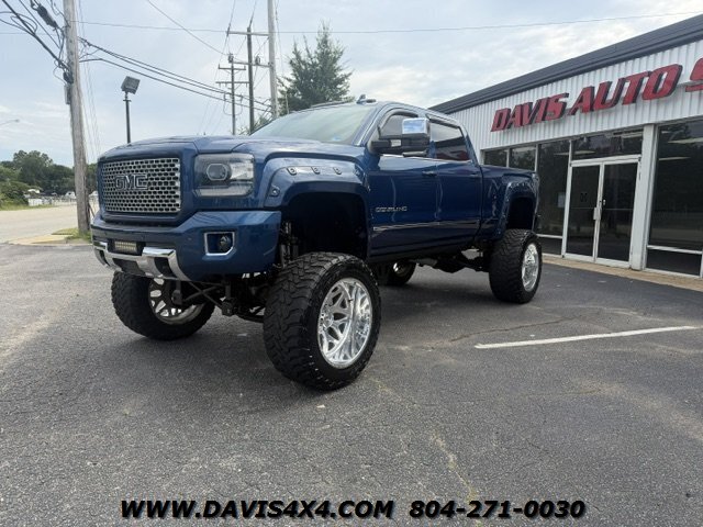 2016 GMC Sierra 2500 Denali Lifted 4x4 - Photo 2 - North Chesterfield, VA 23237