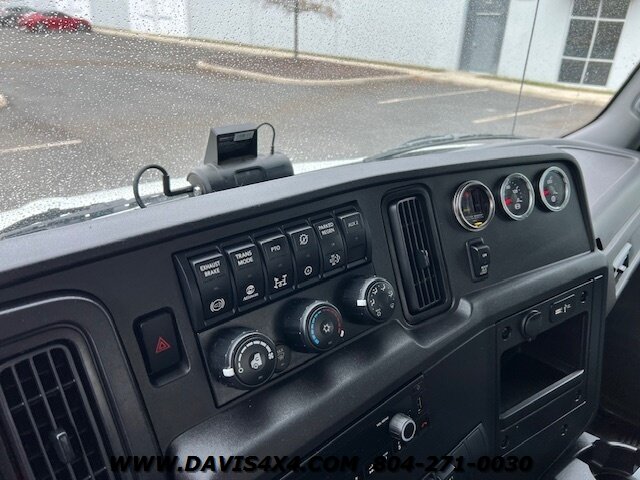 2025 International MV 607 Flatbed Rollback Tow Truck - Photo 29 - North Chesterfield, VA 23237
