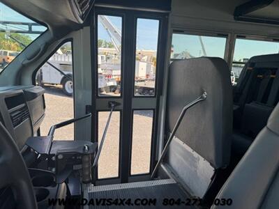 2007 GMC Savana 3500 Mini Bus   - Photo 7 - North Chesterfield, VA 23237
