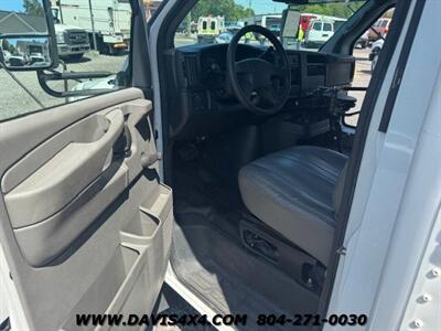 2007 GMC Savana 3500 Mini Bus   - Photo 5 - North Chesterfield, VA 23237