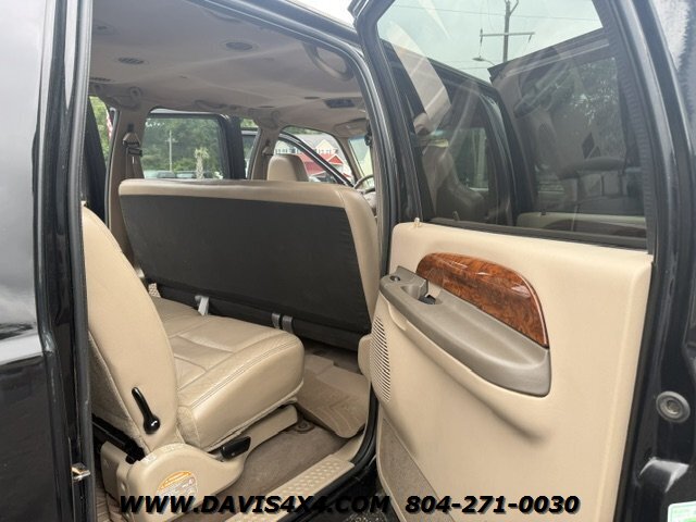 2002 Ford Excursion Lariat 6 Door Custom 4x4 - Photo 23 - North Chesterfield, VA 23237