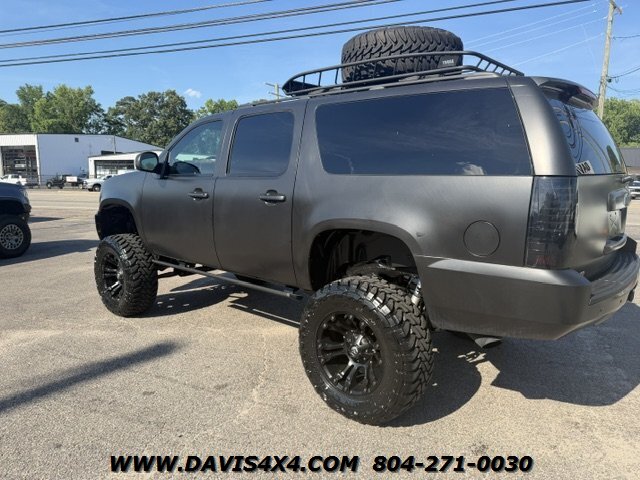 2013 Chevrolet Suburban LT Lifted 4x4 - Photo 3 - North Chesterfield, VA 23237