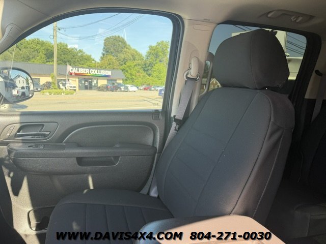 2013 Chevrolet Suburban LT Lifted 4x4 - Photo 13 - North Chesterfield, VA 23237