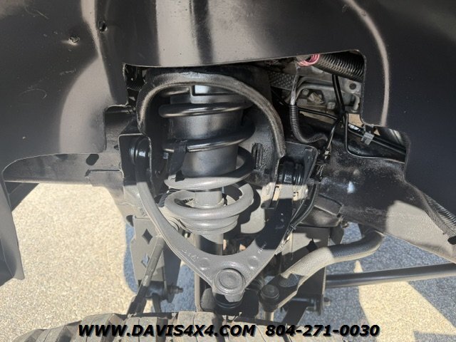 2013 Chevrolet Suburban LT Lifted 4x4 - Photo 29 - North Chesterfield, VA 23237