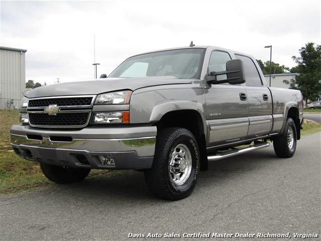 2006 Chevrolet Silverado 1500 Lt1 4dr Crew Cab Short Bed 4x4