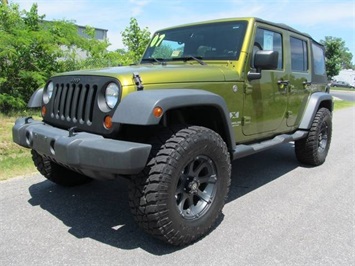 2007 Jeep Wrangler Unlimited X (SOLD)   - Photo 5 - North Chesterfield, VA 23237