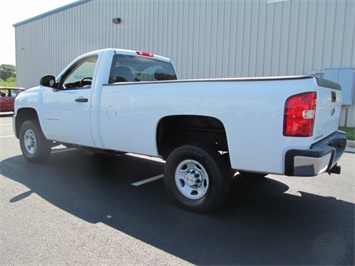 2008 Chevrolet Silverado 2500 Work Truck (SOLD)   - Photo 5 - North Chesterfield, VA 23237