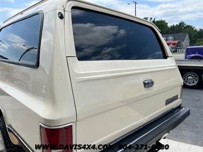 1991 Chevrolet Suburban Silverado V1500 Lifted 4x4 Squarebody   - Photo 17 - North Chesterfield, VA 23237