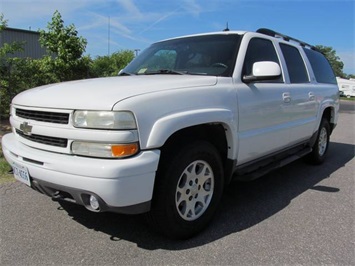 2002 Chevrolet Suburban 1500 LT (SOLD)   - Photo 2 - North Chesterfield, VA 23237