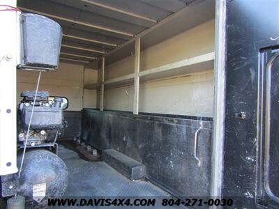 2004 Ford F-350 Super Duty XL 4X4 Enclosed Utility Body KUV Style   - Photo 14 - North Chesterfield, VA 23237