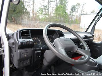 1999 Chevrolet W4500 W Series Cab Over Isuzu Style 14 Foot Box   - Photo 18 - North Chesterfield, VA 23237