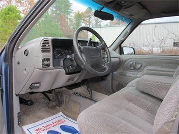 1995 Chevrolet Tahoe LS (SOLD)   - Photo 12 - North Chesterfield, VA 23237