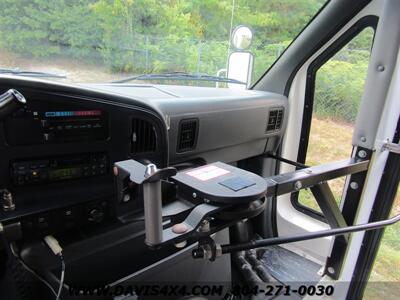 1996 Ford E-350 Econoline Dual Rear Wheel Shuttle Bus/Daycare  Church Miniature School Bus - Photo 2 - North Chesterfield, VA 23237