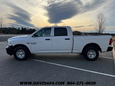 2014 RAM 1500 Crew Cab Short Bed 4x4 Hemi Pick-Up Truck   - Photo 8 - North Chesterfield, VA 23237