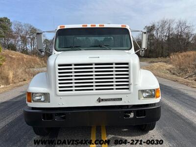 2001 International 4700 Rollback Flatbed Tow Truck   - Photo 3 - North Chesterfield, VA 23237