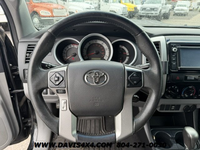 2014 Toyota Tacoma V6 4x4 - Photo 11 - North Chesterfield, VA 23237