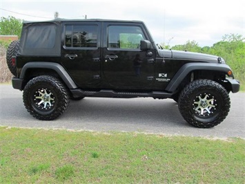 2007 Jeep Wrangler Unlimited X (SOLD)   - Photo 4 - North Chesterfield, VA 23237