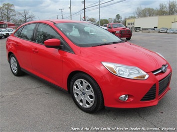 2012 Ford Focus SE   - Photo 8 - North Chesterfield, VA 23237