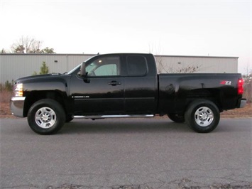 2007 Chevrolet Silverado 2500 LTZ (SOLD)   - Photo 2 - North Chesterfield, VA 23237