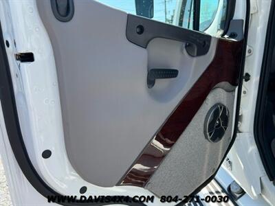 2004 Freightliner Sport Chassis M2   - Photo 24 - North Chesterfield, VA 23237