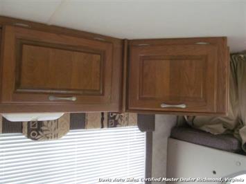 2004 Chevrolet 3500 Dutchman Camper Motor Home RV M28A DRW Gas   - Photo 22 - North Chesterfield, VA 23237