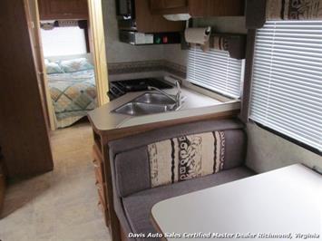 2004 Chevrolet 3500 Dutchman Camper Motor Home RV M28A DRW Gas   - Photo 27 - North Chesterfield, VA 23237