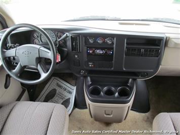 2004 Chevrolet 3500 Dutchman Camper Motor Home RV M28A DRW Gas   - Photo 24 - North Chesterfield, VA 23237