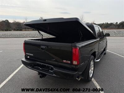 2006 GMC Sierra 1500 Denali Crew Cab 4x4 Pick Up   - Photo 9 - North Chesterfield, VA 23237