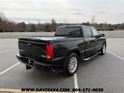 2006 GMC Sierra 1500 Denali Crew Cab 4x4 Pick Up   - Photo 7 - North Chesterfield, VA 23237