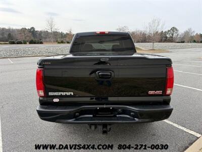 2006 GMC Sierra 1500 Denali Crew Cab 4x4 Pick Up   - Photo 8 - North Chesterfield, VA 23237